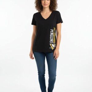 Pittsburgh Penguins Women's Black Vee Neck Tee Shirt Size Large NWT